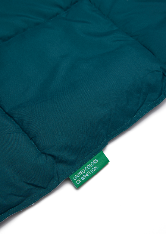 שמיכת מעבר דו־צדדית Benetton - ירוק ואפור