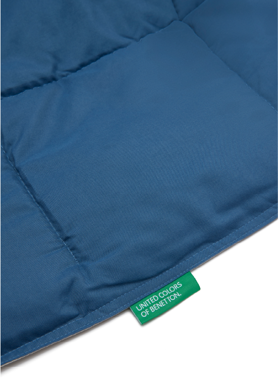 שמיכת מעבר דו־צדדית Benetton - פטרול/אבן