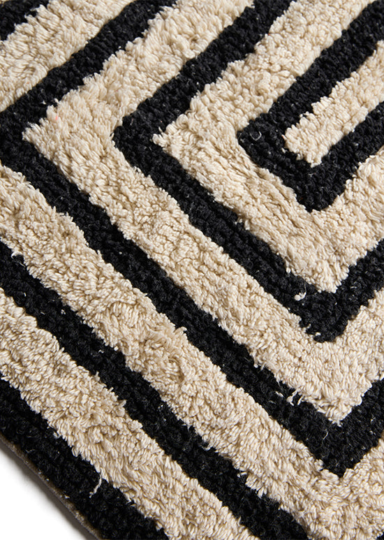 שטיחון אורי - שחור