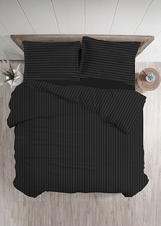 מצעי אל-קמט, פנינה - שחור