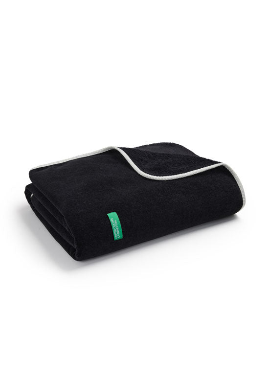 שמיכת חורף שניל Benetton - שחור