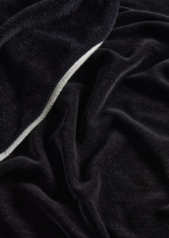 שמיכת חורף שניל Benetton - שחור