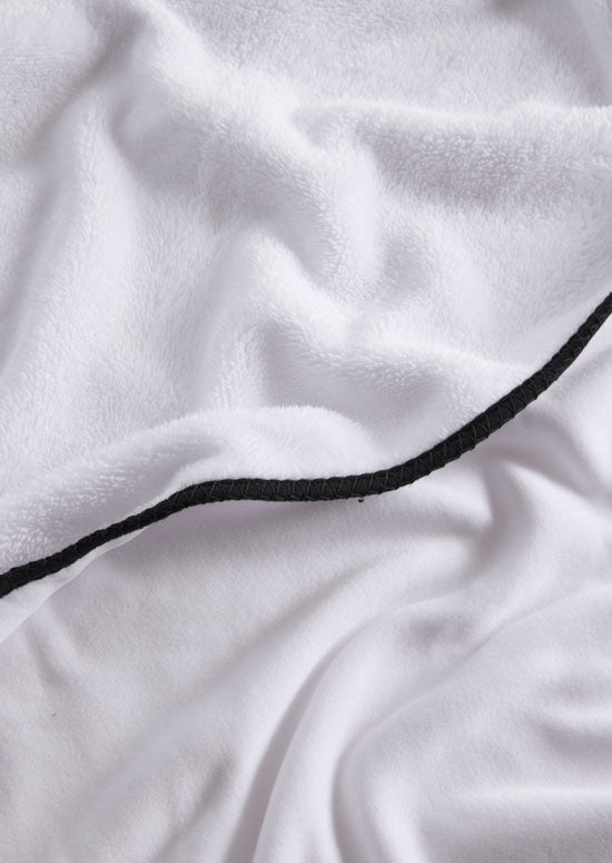 שמיכת חורף שניל Benetton - לבן