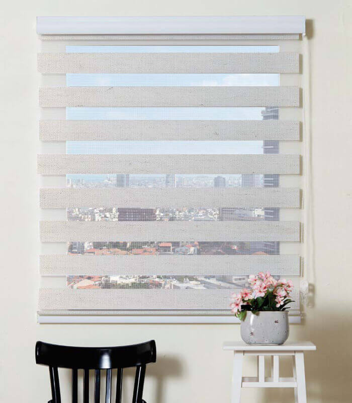 וילון זברה גלילה דמוי עץ