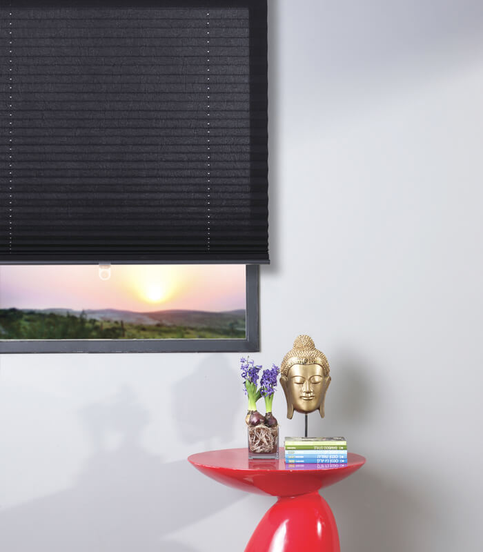 וילון קפלים חד שכבתי - שחור