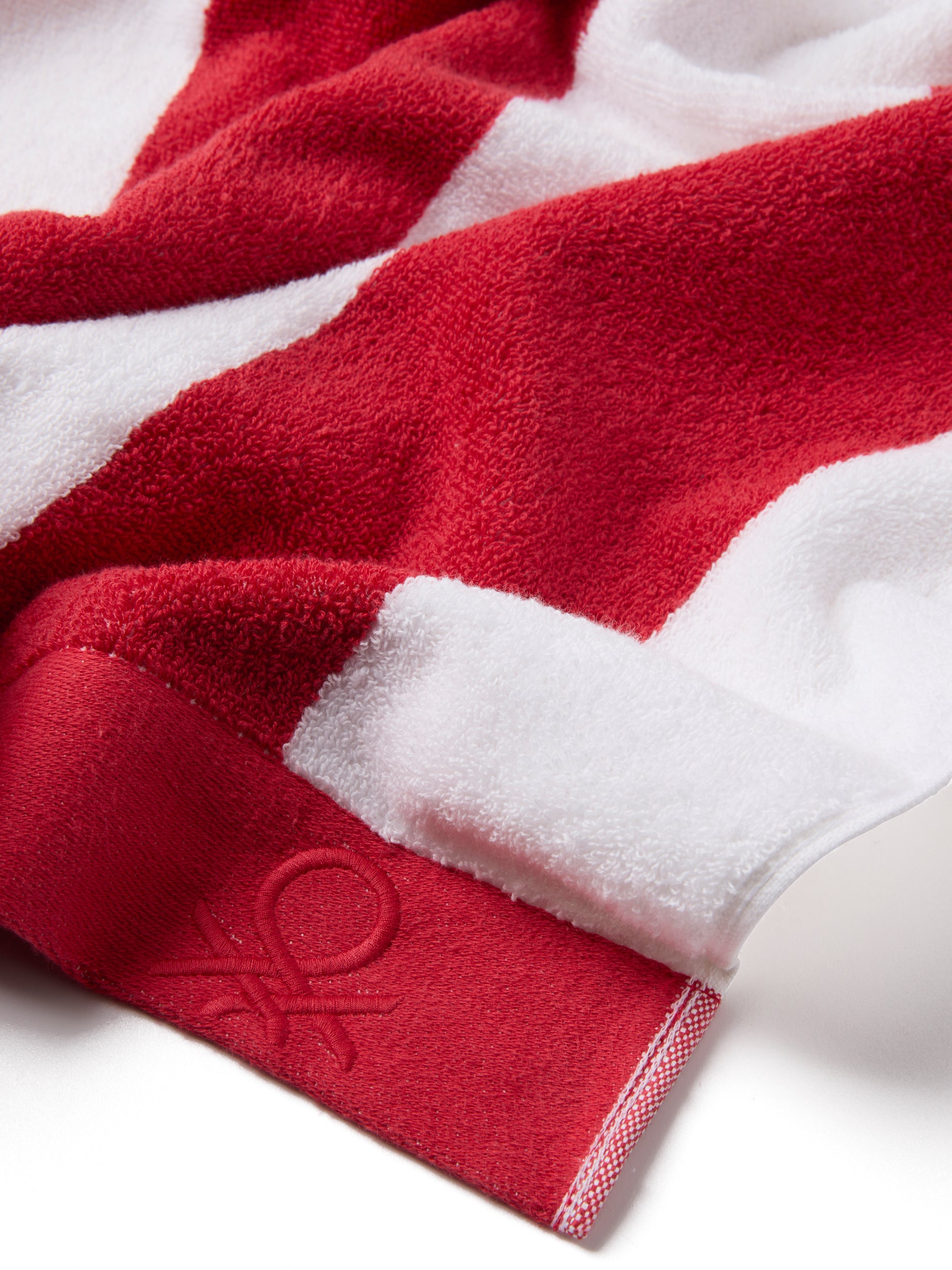 Benetton Stripes – מגבת פסים, אדום