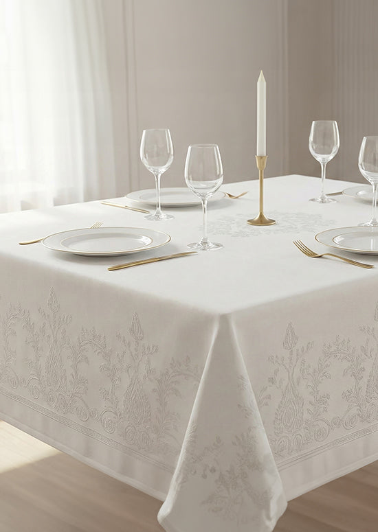 מפת שולחן מהודרת, משי - לבן